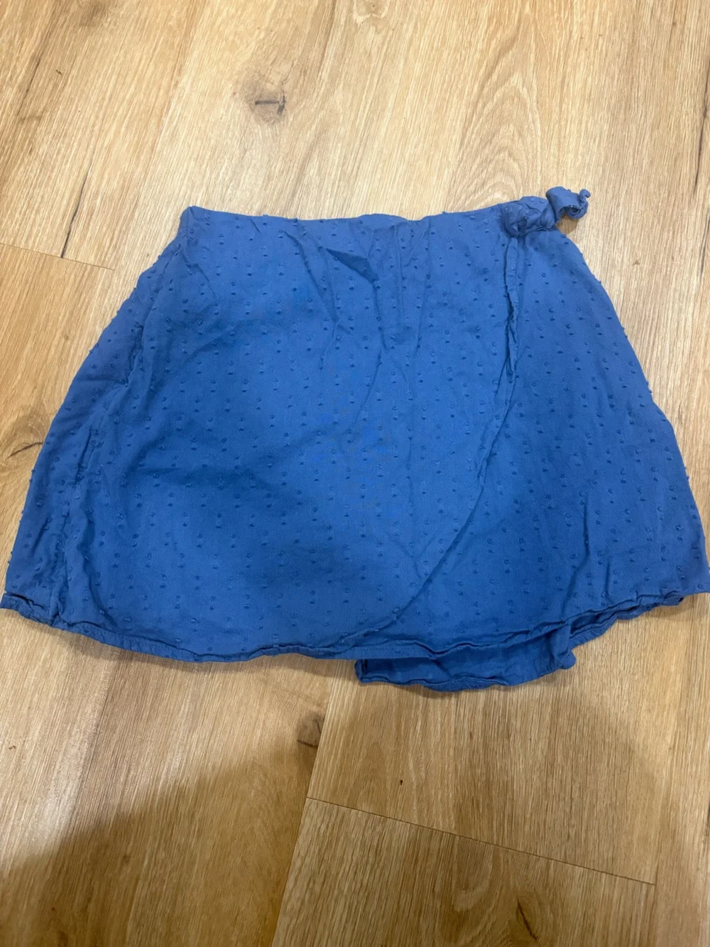Bundle of girl skirts/shorts. Size 10. Back to school. Lot of 6.